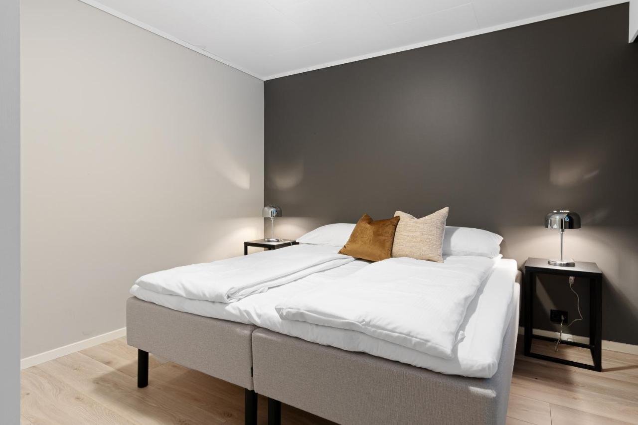 Enter Tromso - The Mountain View Apartment Bagian luar foto
