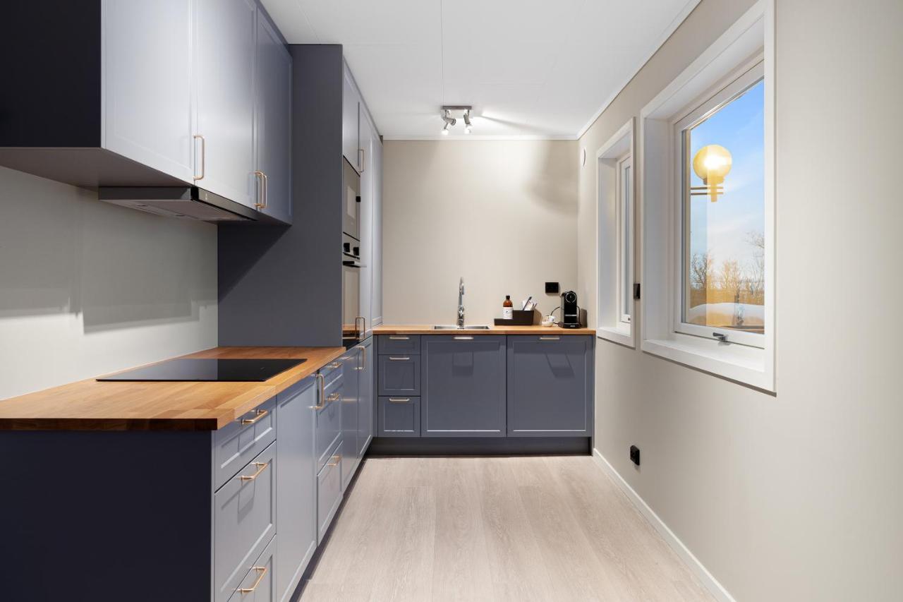 Enter Tromso - The Mountain View Apartment Bagian luar foto